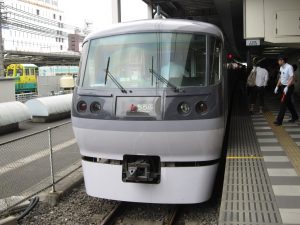 西武特急レッドアロー号