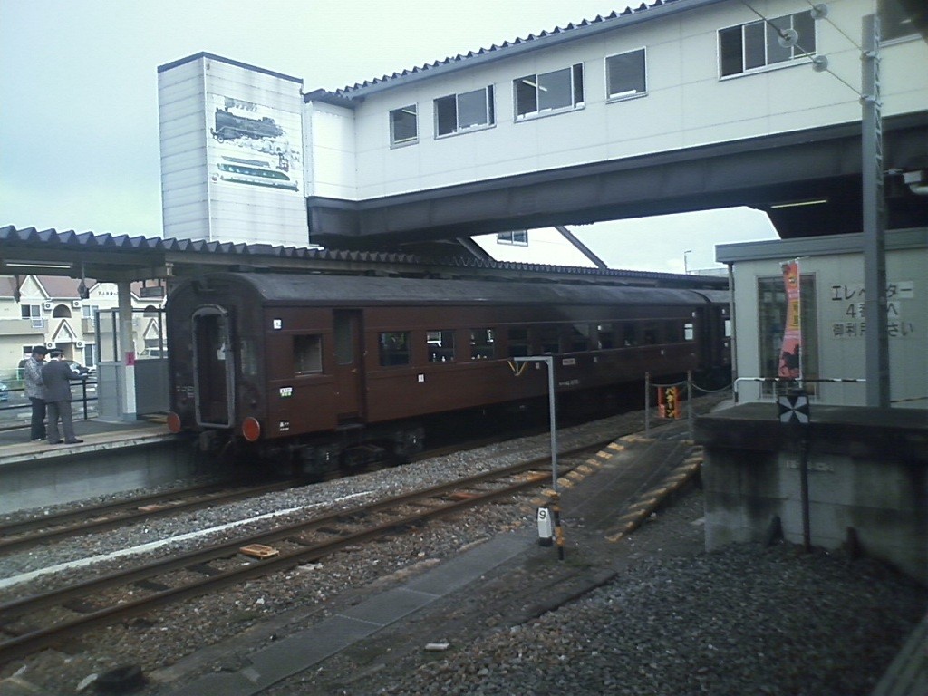 JR石巻線 SLホエール号 最後尾 東日本大震災前の石巻駅にて撮影