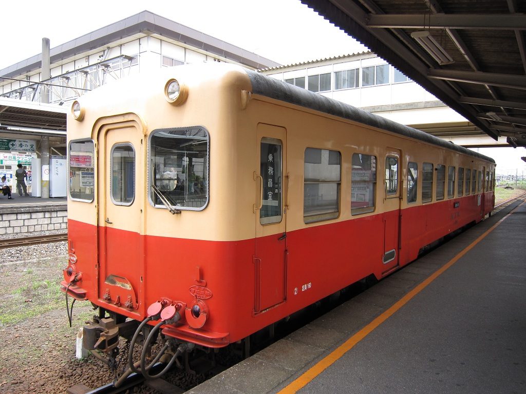 小湊鉄道 キハ200形 206 正面 五井駅にて