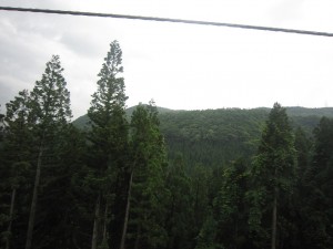 山形新幹線つばさ 板谷峠を通過中