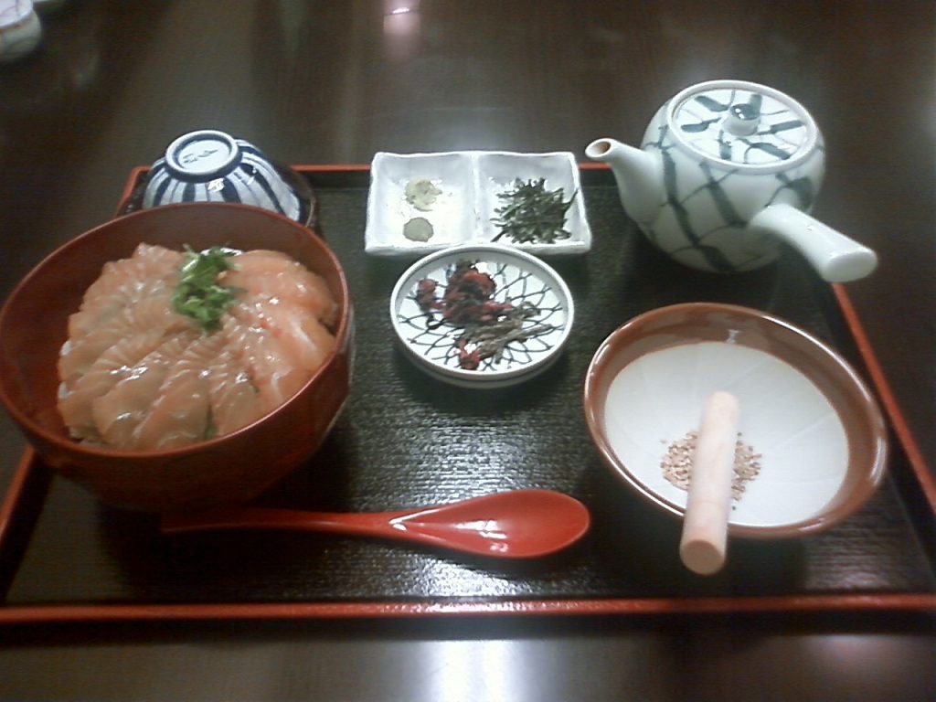 鯛茶漬け 明石の魚の棚でいただきました