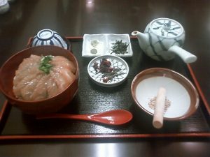 鯛茶漬け 明石の魚の棚でいただきました