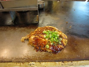 ぼっかけ玉子モダン 三宮の長田本庄軒にしかありません