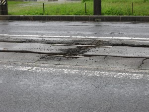 豊橋鉄道 市内線 線路にちょっと痛みが目立つ感じです