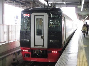 名古屋鉄道 2200系 豊橋駅 名鉄ホームにて
