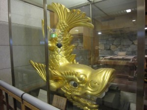 名古屋城名物 金のしゃちほこ