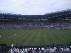 阪神甲子園球場 外野席より