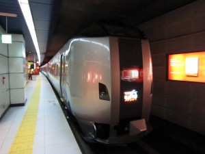 JR北海道 789系 快速エアポート 新千歳空港駅にて