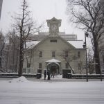 札幌市時計台 正面 この日は雪でした