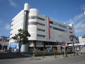 京浜急行電鉄久里浜線 京急久里浜駅 商店街側の駅舎