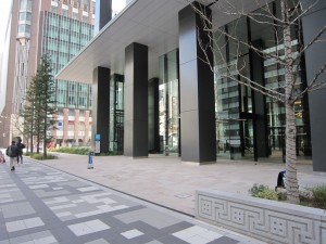 TOKYO SQUARE GARDEN 東京メトロ銀座線 京橋駅はこの下です