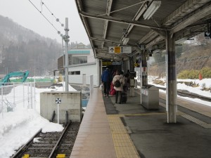 JR東日本 吾妻線 長野原草津口駅 出口への通路