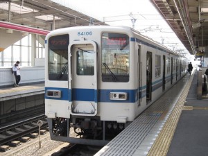 東武鉄道 8000系 前面 栃木駅にて