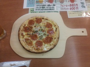 ミックスピザ 浅草ROX まつり湯 お食事処かんぱい にて