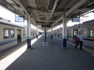 東武東上線 小川町駅 1番線・2番線ホーム 左が寄居行き 右が池袋行き