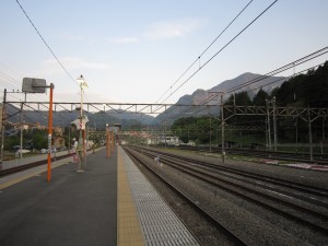西武秩父線 横瀬駅 ホームと駅構内
