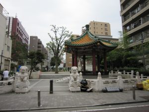 横浜中華街 山下町公園 全景