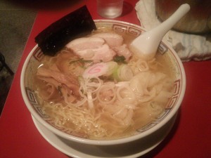 新横浜ラーメン博物館 気仙沼ラーメン かもめ食堂 潮海老ワンタンメン