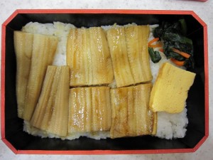 吉田屋謹製 重箱穴子めし 中身
