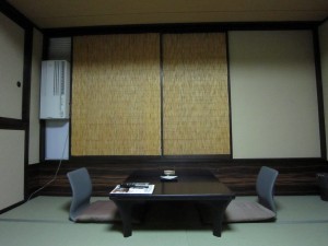 山形 蔵王温泉 ホテルルーセントタカミヤ 和室部分 ちゃんとクーラーが付いています
