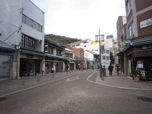 松山城 ロープウェイ通り ロープウェイ乗り場は大街道電停から歩いて5分ぐらいです