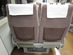 東武鉄道 200系 特急りょうもう シート背面 その2