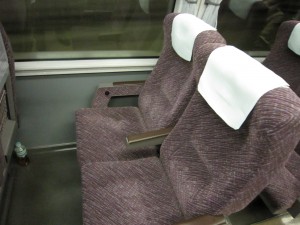 JR東日本 651系 特急 草津 普通車座席