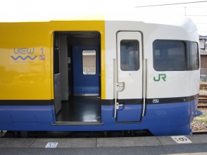 JR東日本 255系 特急しおさい 側面 銚子駅にて