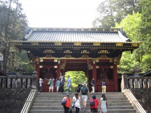 日光廟大猷院 仁王門