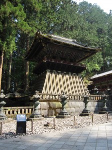 日光廟大猷院 鐘楼