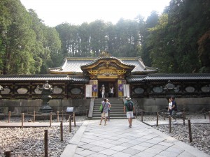 日光廟大猷院 唐門