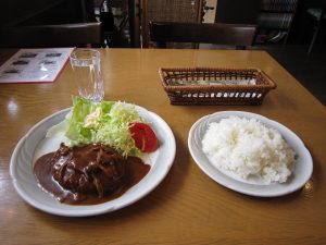 ハンバーグランチ 中禅寺湖畔にあるレストラン&ペンション フレンドリーにて