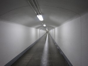 日光 華厳の滝 エレベーターから観瀑台への通路