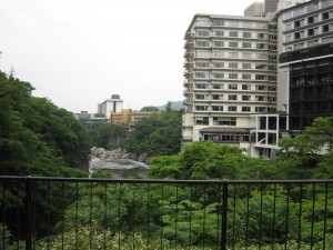 鬼怒川 足湯 鬼怒子の湯から撮影