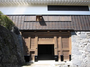 熊本城 不開門