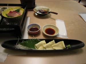 京都タワー地下1階 京料理 伏水 手作り豆腐御膳 湯葉のお刺身