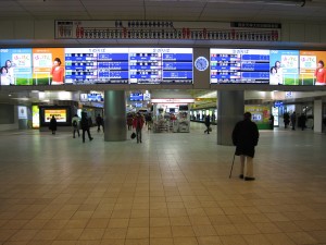 西日本鉄道天神大牟田線 西鉄福岡（天神）駅 乗り場案内