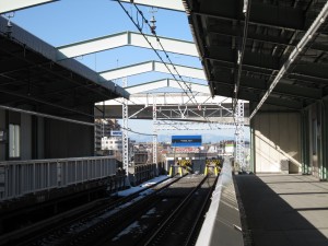 東京都営地下鉄 三田線 西高島平駅 ホーム 終点なのでここが行き止まりです