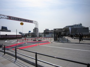 JR常磐線 いわき駅 北口駅ビルと交通広場
