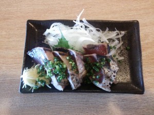 鰹のたたき 湯楽の里 日立店にて