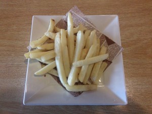 フライドポテト 湯楽の里 日立店にて