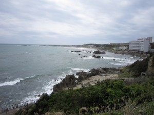 犬吠埼 銚子ジオパーク 犬吠埼温泉旅館街方向を撮影