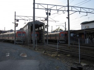 北陸鉄道 浅野川線 内灘駅 駅に隣接する車庫