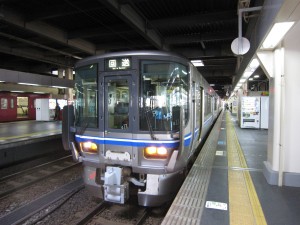 JR北陸本線 521系 前面 金沢駅にて