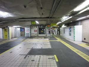 JR内房線 千葉駅 東口通路 ただいま絶賛工事中です