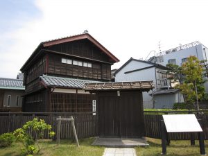 あわら温泉湯のまち広場 藤野厳九郎邸