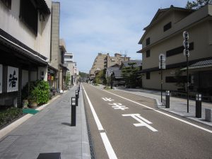 あわら温泉 中心部 多くの温泉旅館が立ち並びます