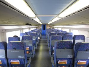 上越新幹線 E4系 Maxとき 2階指定席 室内