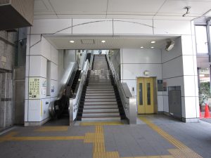 伊豆箱根鉄道 大雄山線 小田原駅 東口 大雄山線口