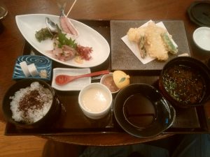 小田原御膳 小田原お堀端 万葉の湯にて